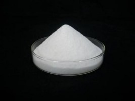 Aluminum hydroxide powder